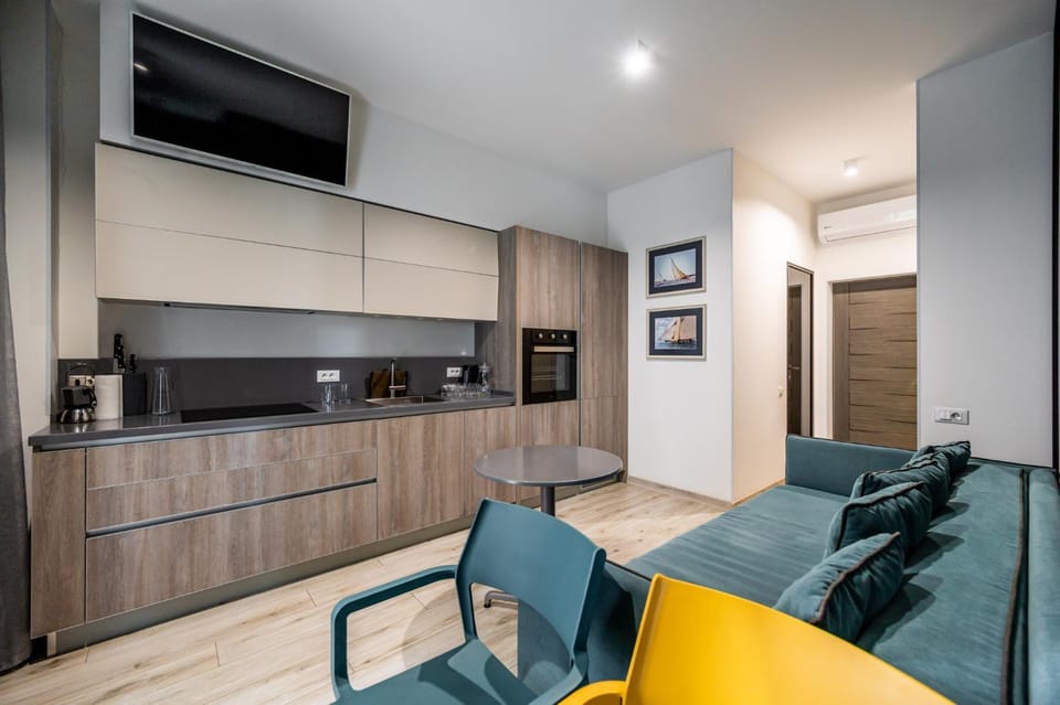 5 шагов до моря - Five steps to the sea Apartment in Odessa