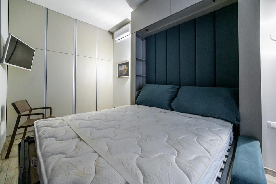 5 шагов до моря - Five steps to the sea Apartment in Odessa