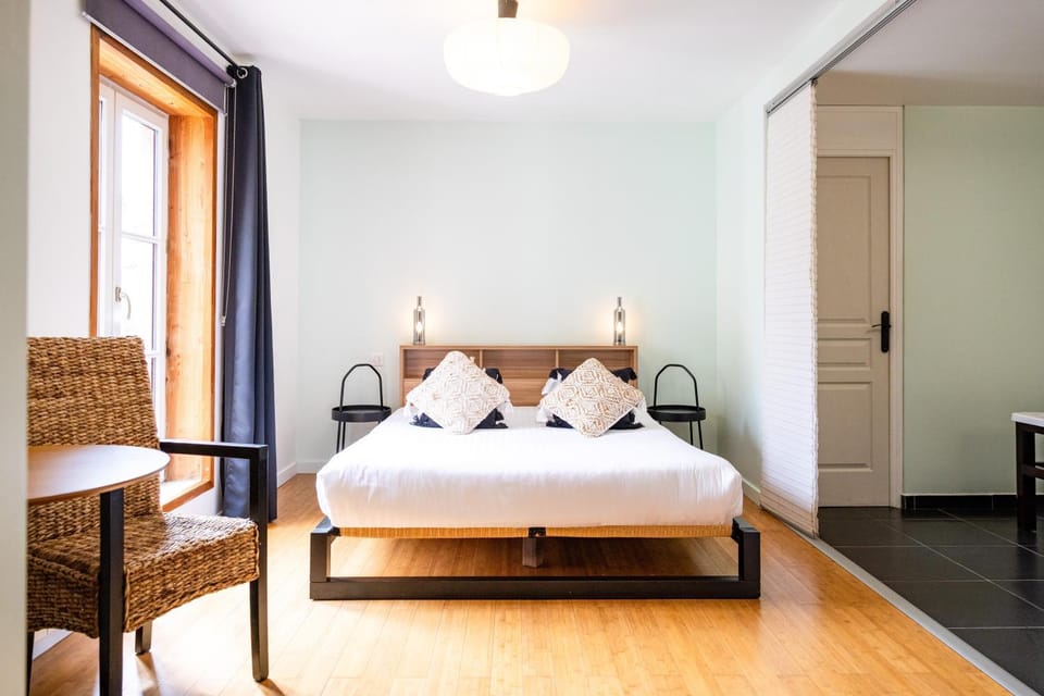 A l'Ombre d'Azay - Demeure d'Hôtes - GuestHouse Bed and Breakfast in Centre-Val de Loire