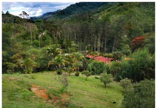 Navarro mountain House in Cartago Province, Costa Rica
