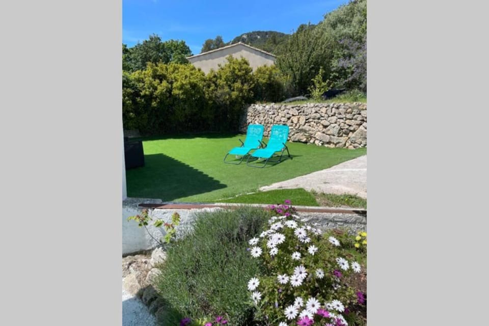 Maison avec jardin, parking entre mer et montagne House in French Riviera