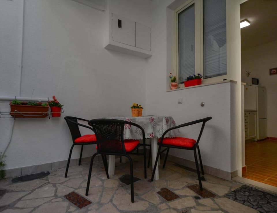 Patio, On site