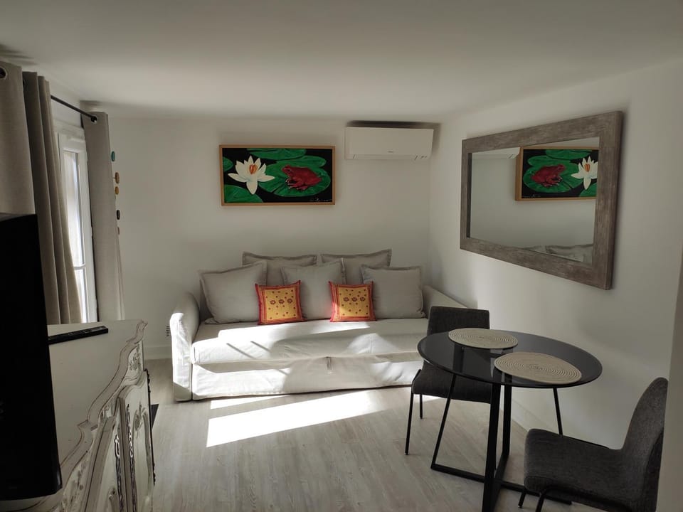 Magnifique Rez de Jardin Tropézien Apartment in Gassin