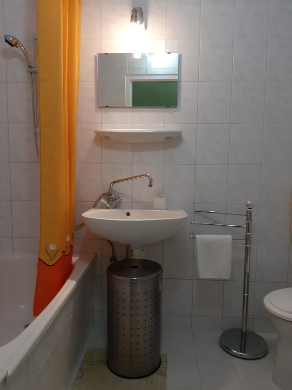 Shower, Toilet, Bathroom