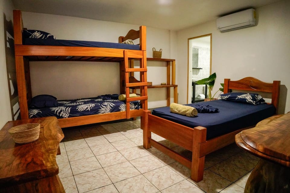 Hotel Swell Pavones Bed and Breakfast in Puntarenas Province