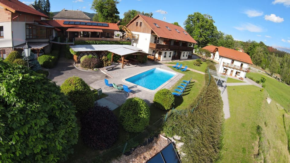 Penzion Panter Bed and Breakfast in Horní Planá
