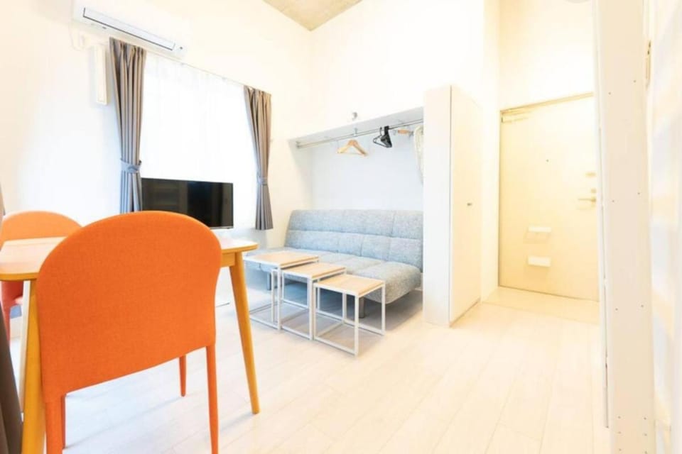 Living room, Photo of the whole room, Dining area