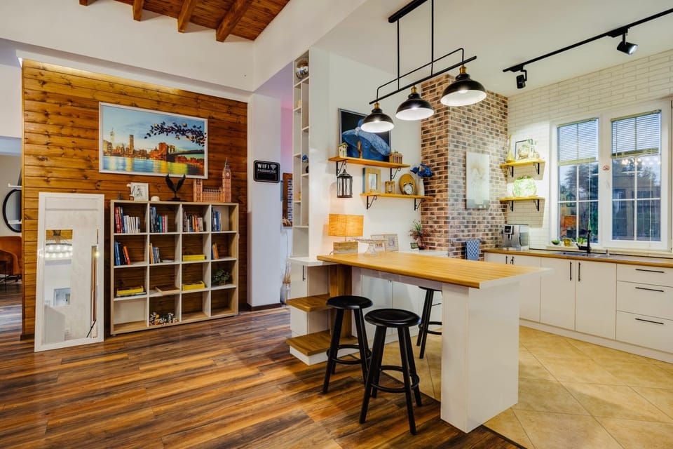 Lounge or bar