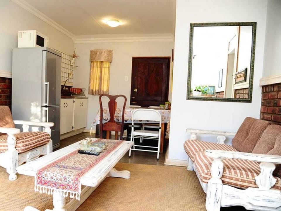 Living room, kitchen