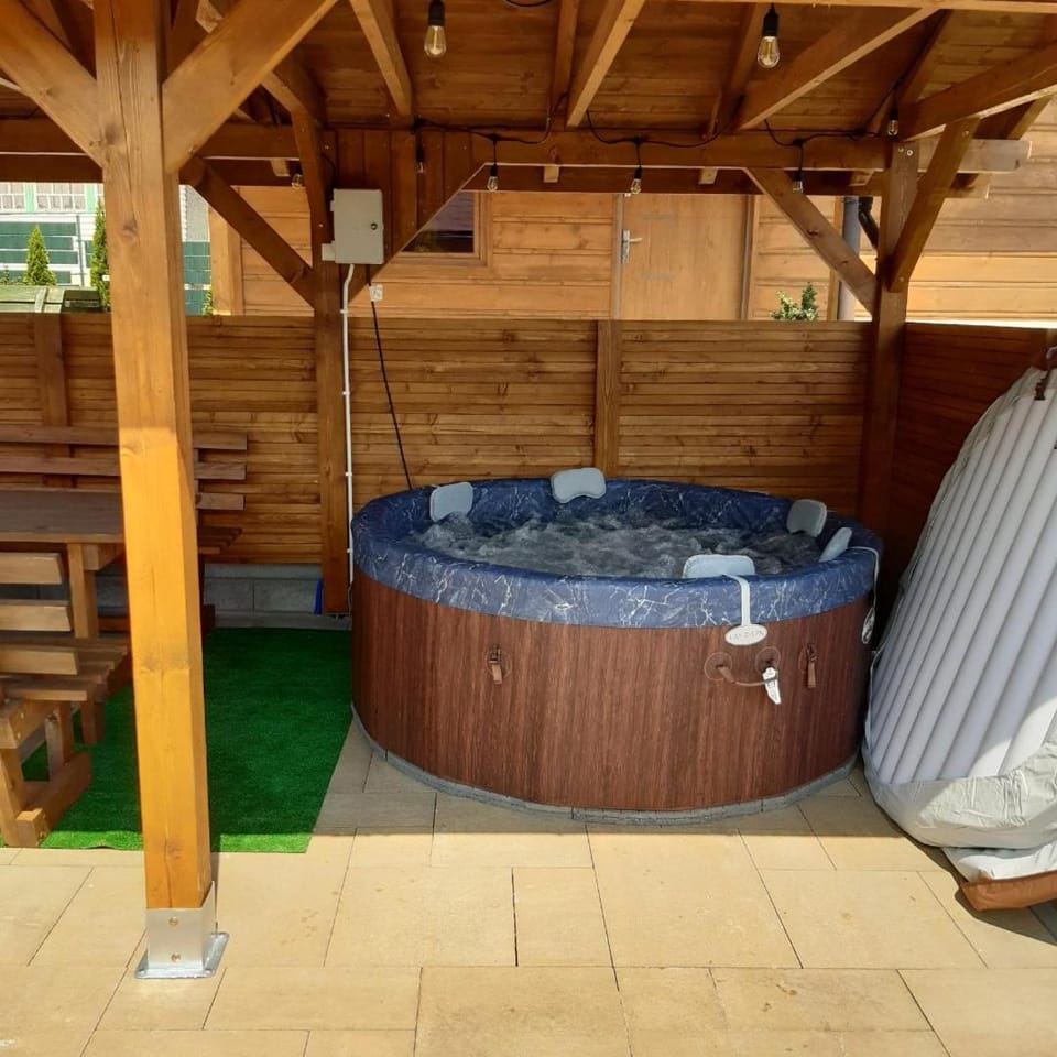 Nowe domki w górach "Pod Skrzycznym", koło Szczyrku Apartment in Lesser Poland Voivodeship