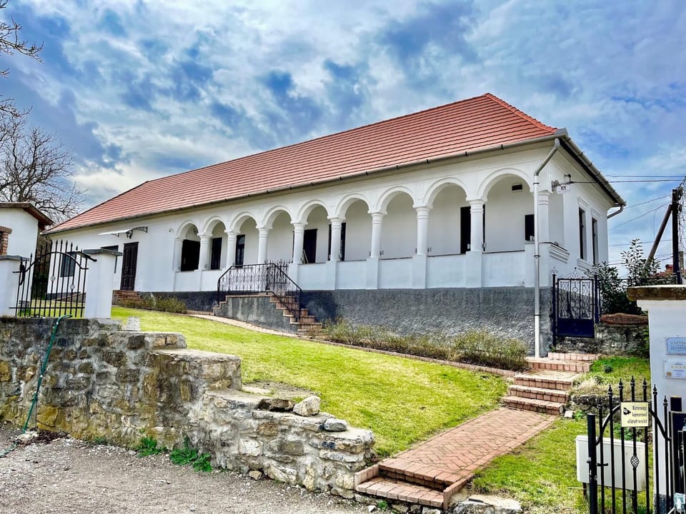 Property building, Landmark view