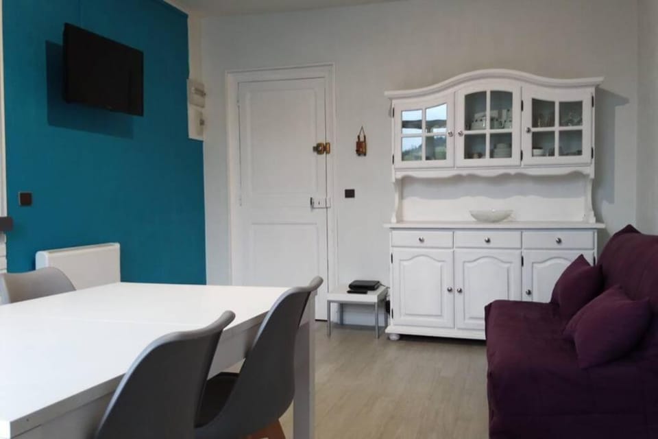Apt T2 41m2 WIFI 2* 4-6 pers. La BOURBOULE Apartment in Auvergne-Rhône-Alpes