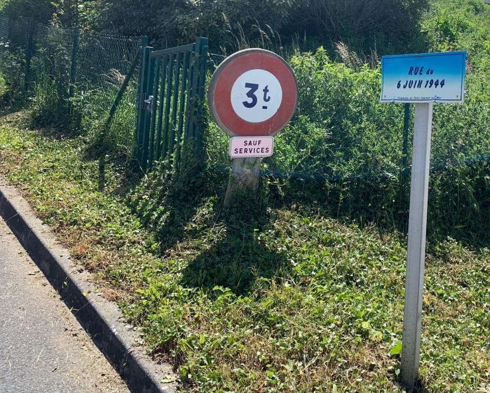 suite junior OMAHA BEACH Bed and Breakfast in Normandy