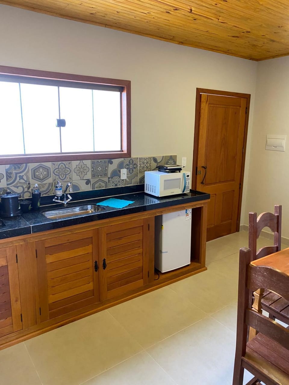 Coffee/tea facilities, Kitchen or kitchenette, minibar, pet friendly, toaster