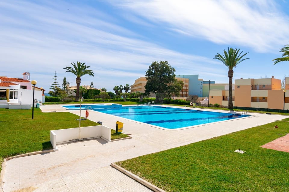 Acqua Vista Family Apartment - 200M from BEACH Apartment in Porches