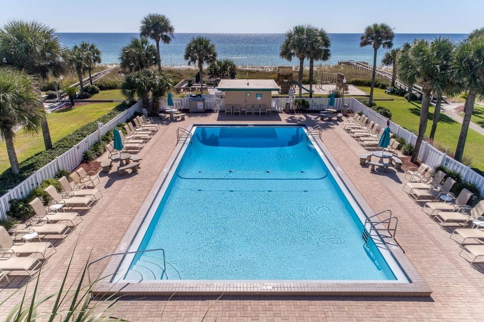Seaspray Condos 105B House in Okaloosa Island