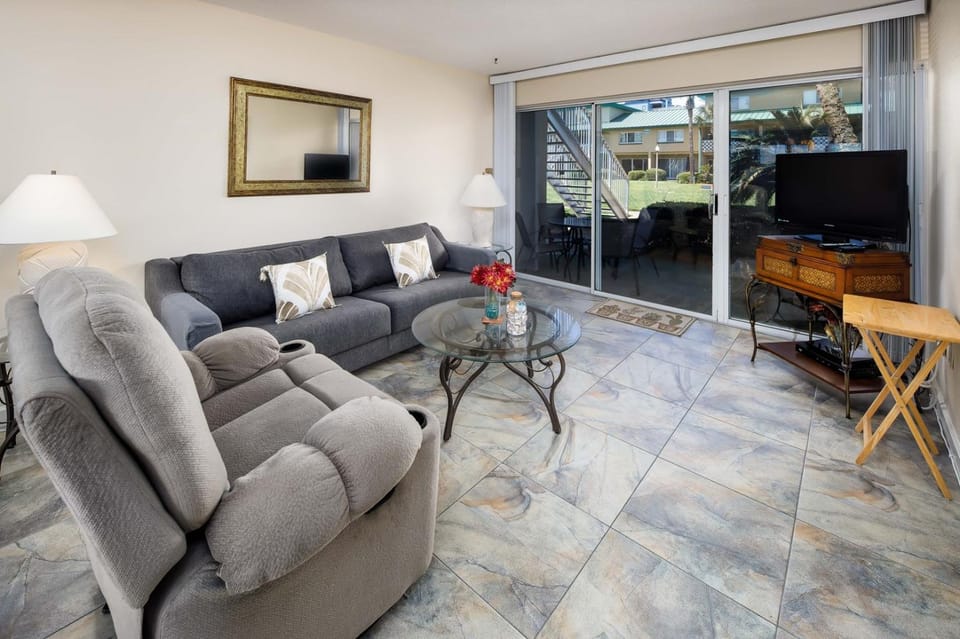 Seaspray Condos 104B House in Okaloosa Island