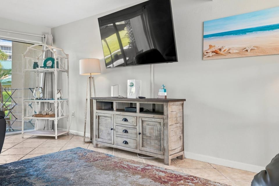 109A - 1BR/1 Bath at Seaspray Condos on Okaloosa Island, Fort Walton Beach, Fl House in Okaloosa Island