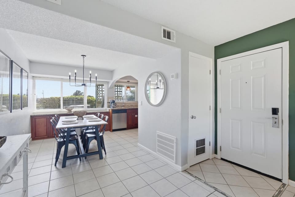 106B - 1BR/1 Bath at Seaspray Condos on Okaloosa Island, Fort Walton Beach, Fl House in Okaloosa Island