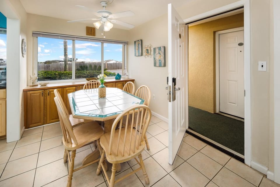 Seaspray Condos 113B House in Okaloosa Island