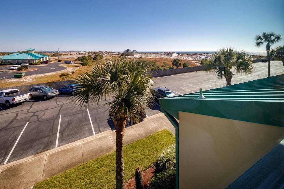 Seaspray Condos 106D House in Okaloosa Island