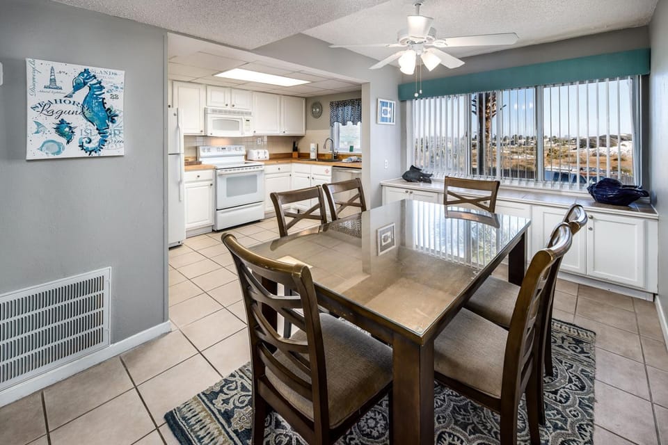 112D - 2BR/2 Bath at Seaspray Condos on Okaloosa Island, Fort Walton Beach, Fl House in Okaloosa Island