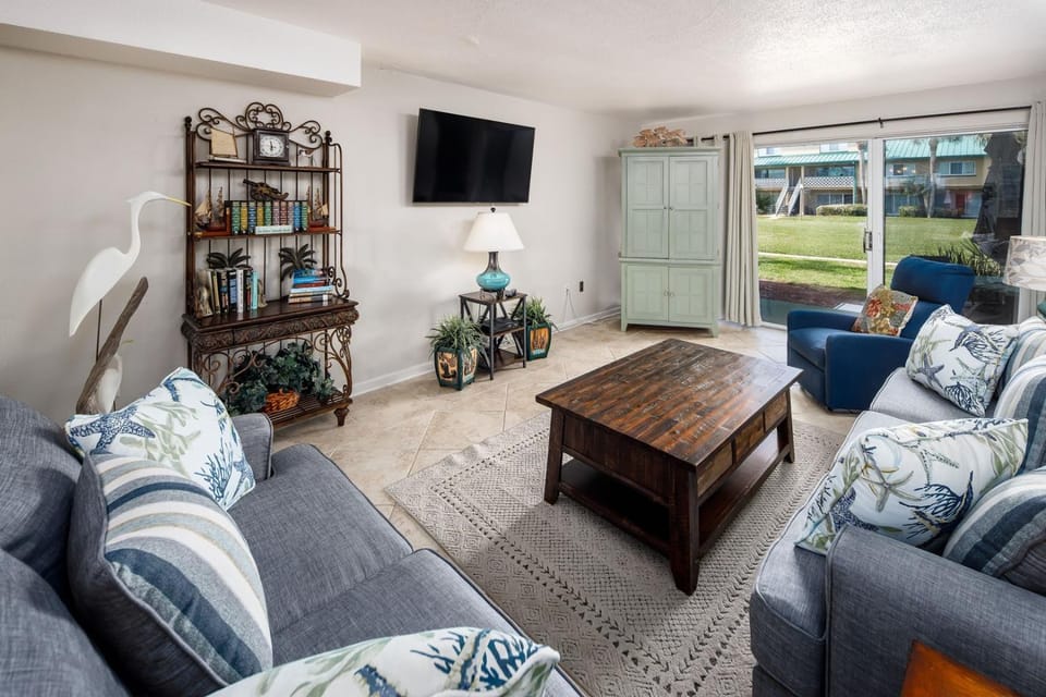 Seaspray Condos 109B House in Okaloosa Island