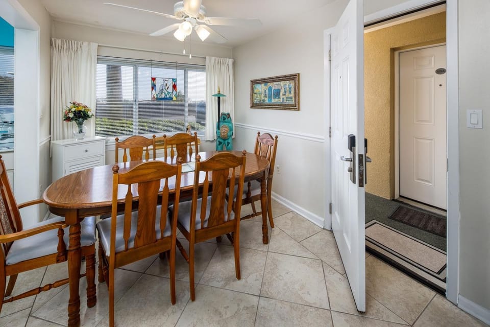 Seaspray Condos 109B House in Okaloosa Island