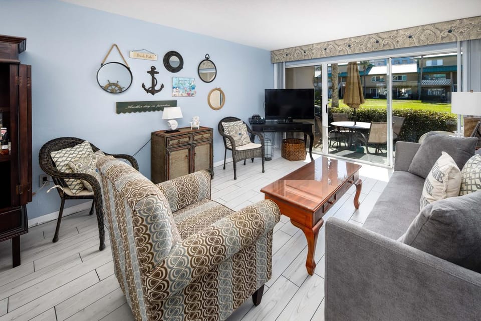 Seaspray Condos 110A House in Okaloosa Island