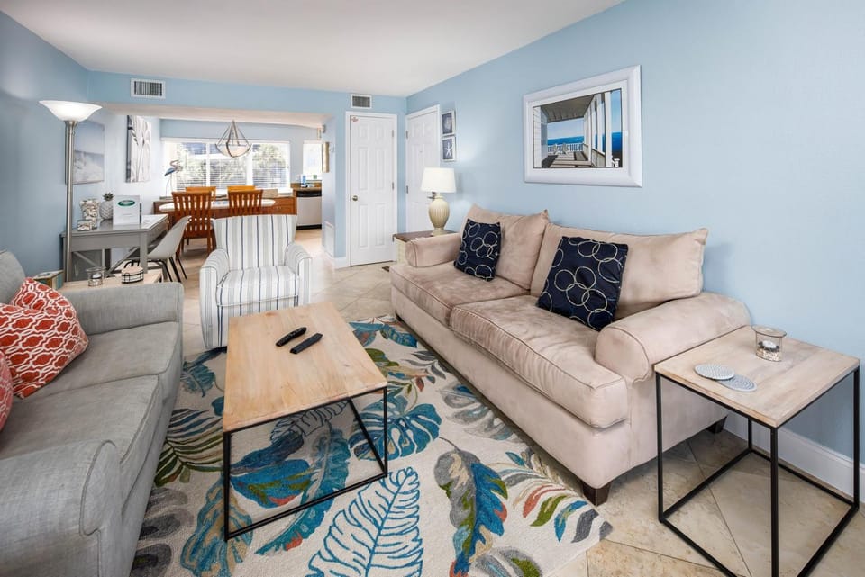 Seaspray Condos 208C House in Okaloosa Island