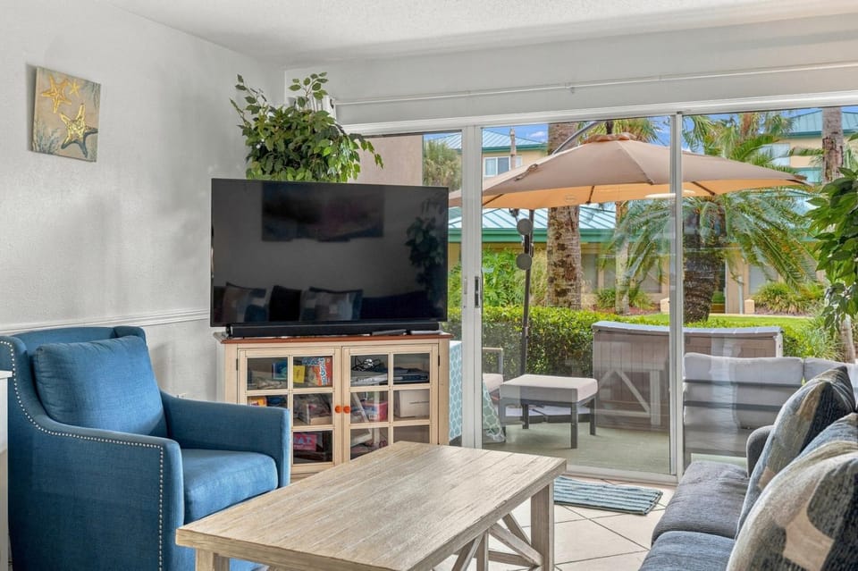 208A - 1BR/1 Bath at Seaspray Condos on Okaloosa Island, Fort Walton Beach, Fl House in Okaloosa Island