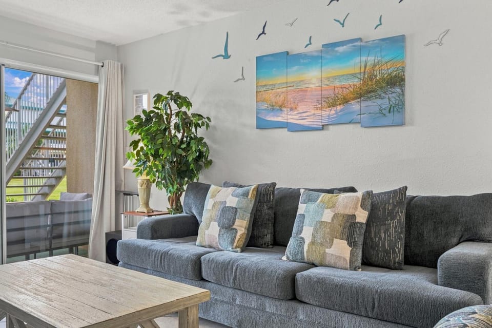 208A - 1BR/1 Bath at Seaspray Condos on Okaloosa Island, Fort Walton Beach, Fl House in Okaloosa Island