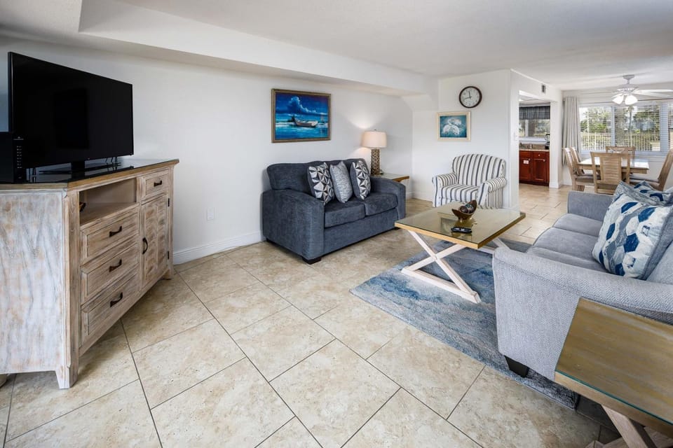 Seaspray Condos 201B House in Okaloosa Island