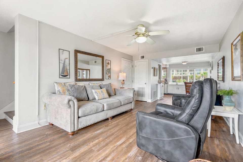 204D - 2BR/2 Bath at Seaspray Condos on Okaloosa Island, Fort Walton Beach, Fl House in Okaloosa Island