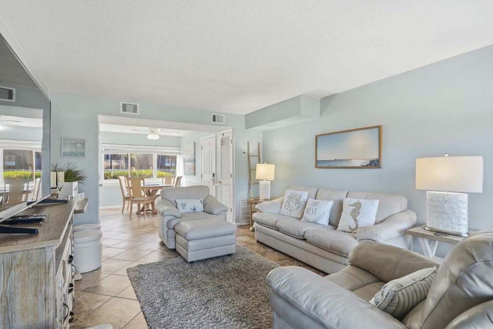 209B - 1BR/1 Bath at Seaspray Condos on Okaloosa Island, Fort Walton Beach, Fl House in Okaloosa Island