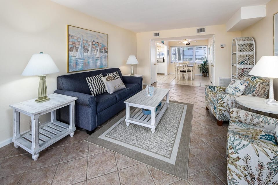 Seaspray Condos 205B House in Okaloosa Island