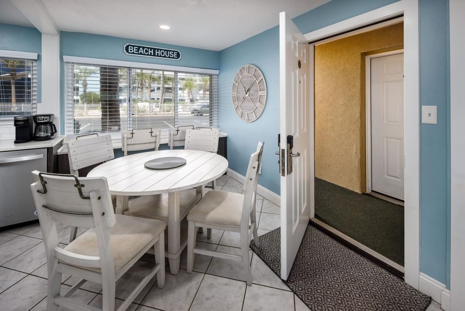 207B - 1BR/1 Bath at Seaspray Condos on Okaloosa Island, Fort Walton Beach, Fl House in Okaloosa Island