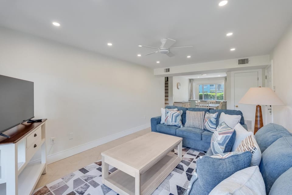 Seaspray Condos 210B House in Okaloosa Island