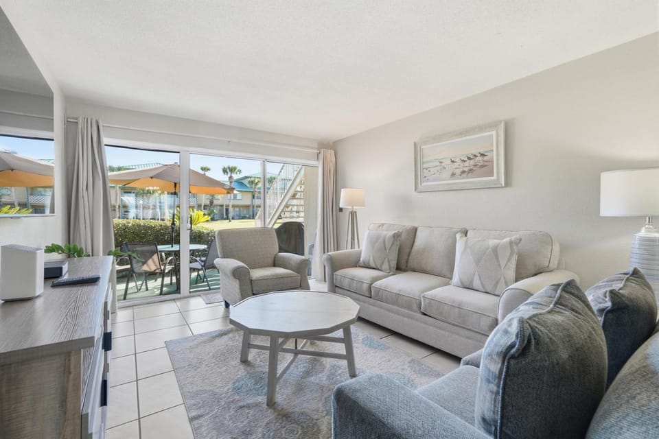 210A - 1BR/1 Bath at Seaspray Condos on Okaloosa Island, Fort Walton Beach, Fl House in Okaloosa Island