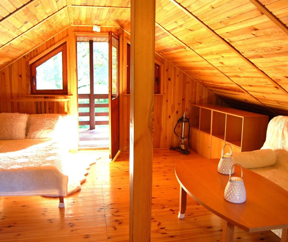 Balcony/Terrace, Bedroom, Family, internet, internet