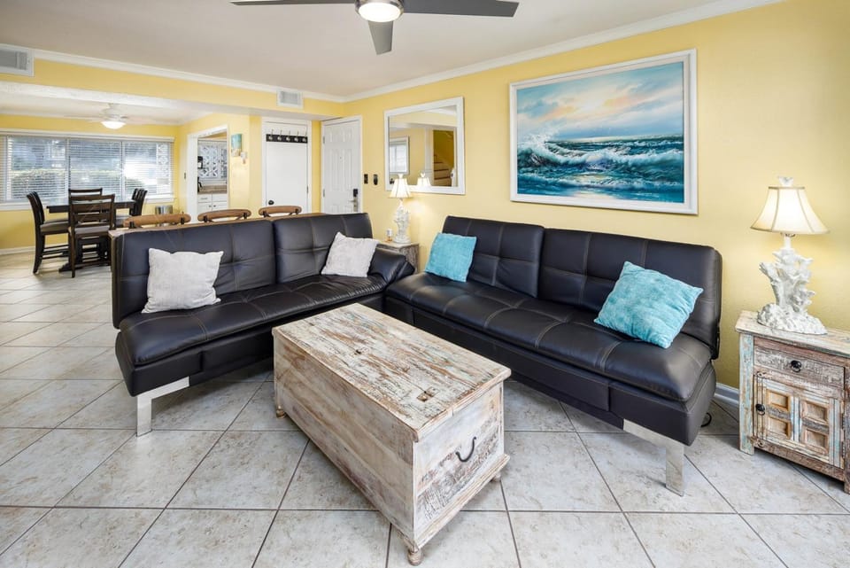 Seaspray Condos 214B House in Okaloosa Island