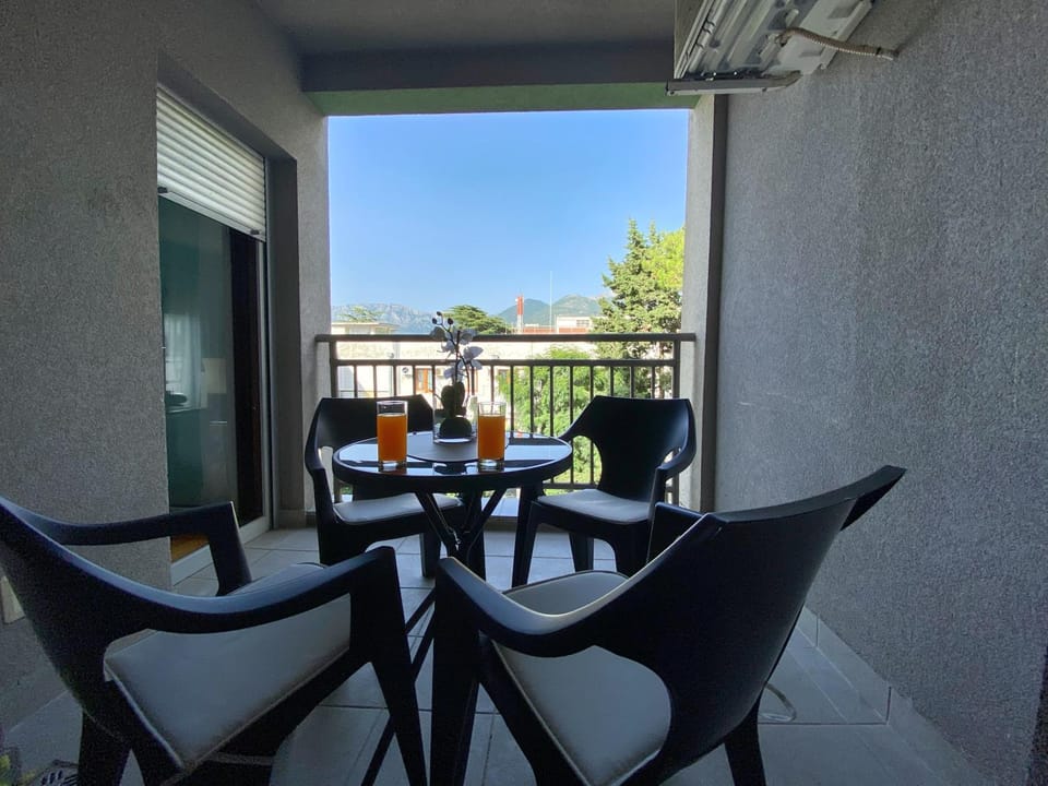 Apartment Center Adria Apartment in Montenegro