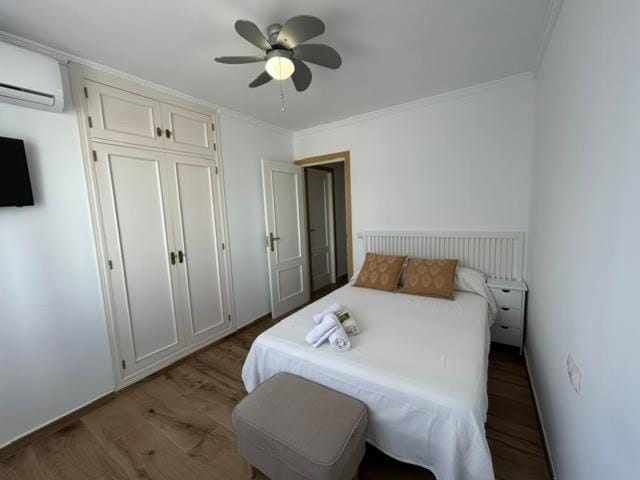 Holidays & Home La Quinta Resort, 2 hab ,piscina y playa a 150 m Apartment in Benalmadena