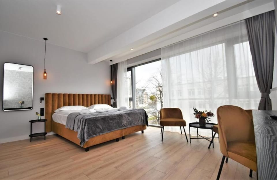 View (from property/room), Photo of the whole room, Bedroom