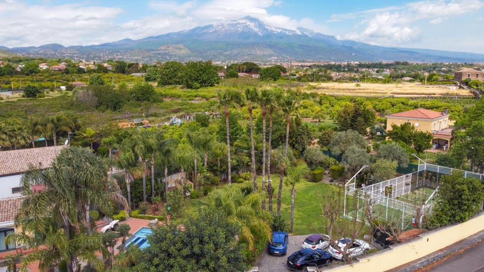Bird's eye view, Mountain view