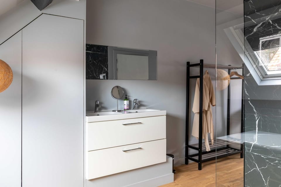 Comfortabele suite met infrarood sauna in historisch centrum van Brugge House in Bruges