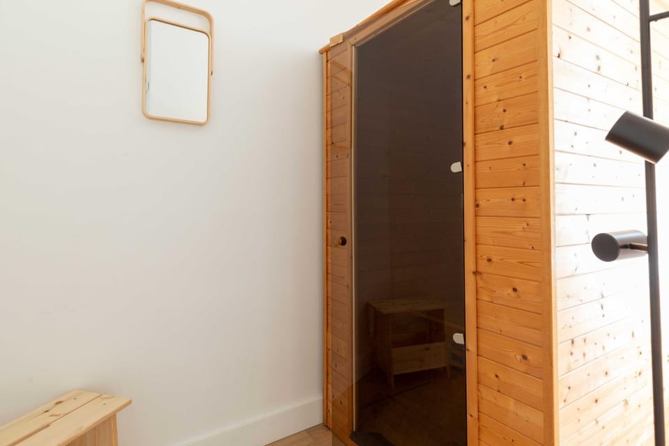 Comfortabele suite met infrarood sauna in historisch centrum van Brugge House in Bruges