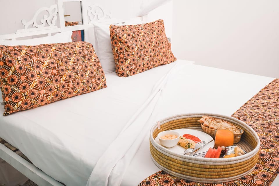 Bedroom, Breakfast, Continental breakfast