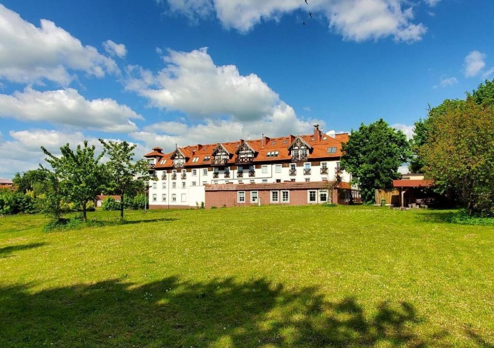 Property building, Garden, Garden view