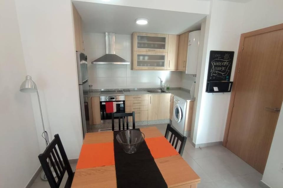 APARTAMENTO PLAYA CATEDRALES CON TERRAZA Apartment in Galicia